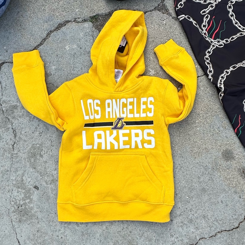 Los Angeles Lakers kid sweater